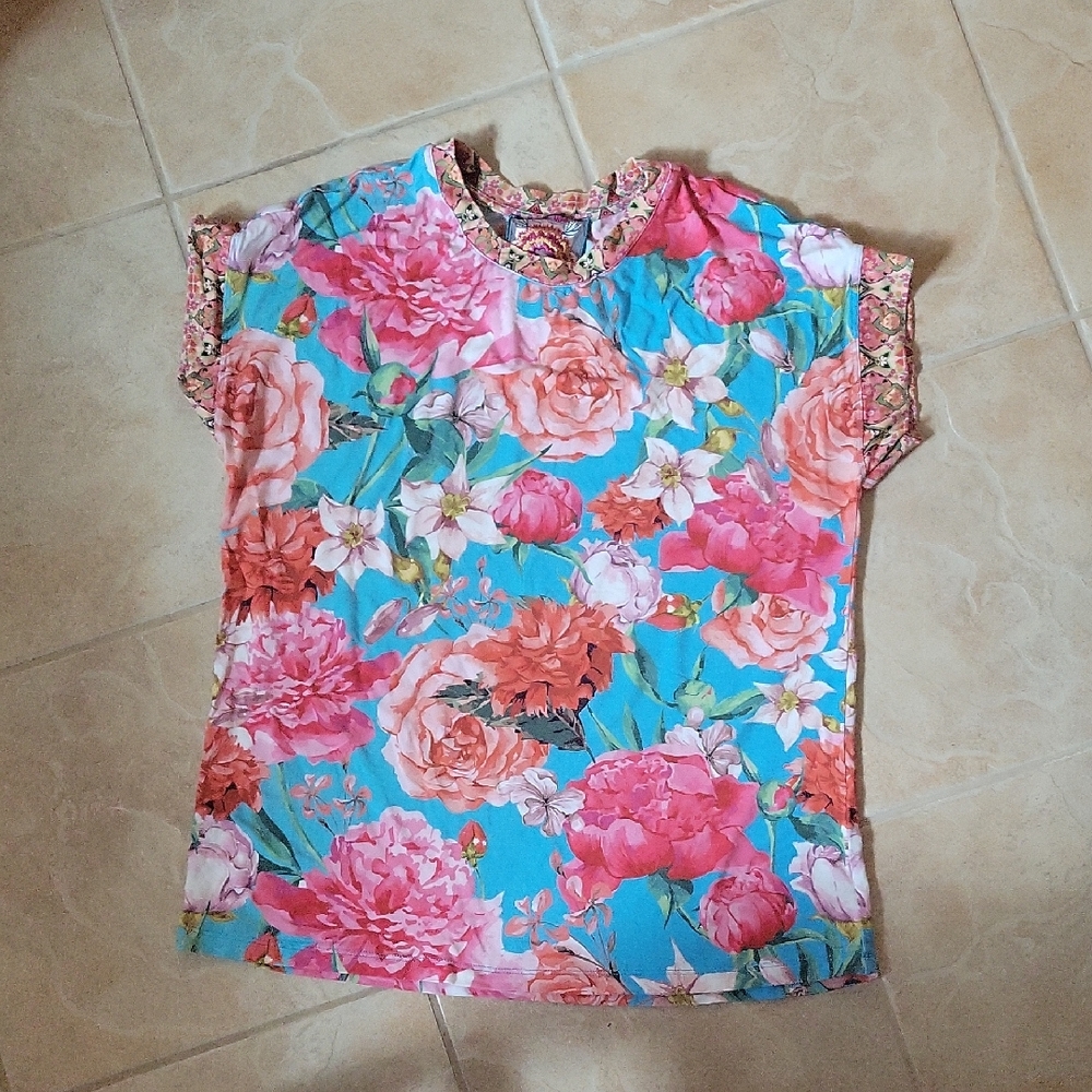 Johnny Was Pink Rose Relaxed Tee Size XS